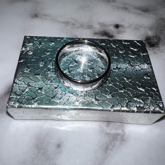 Tungsten Carbide Men’s Ring - Picture 2 of 2